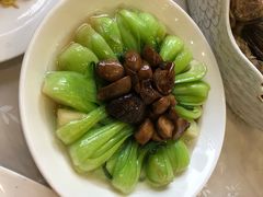 -楼外楼·停车场