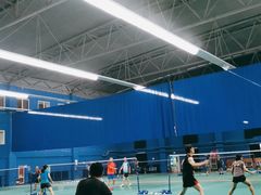 -中地华冠羽毛球俱乐部