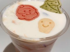 姜饼人丝绒拿铁-Seesaw Coffee(上生新所店)