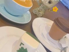 -Fridi Patisserie Cafe