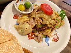 越式盐焗麻油鸡-大头虾越式风味餐厅(光明广场店)