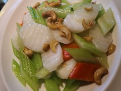 -鑫巴蜀小镇 · 水煮鱼专研店(玉桥店)