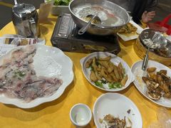 -红日饭店(裕隆三路店)