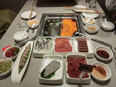 -海底捞火锅(高新万达店)
