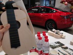-TESLA 特斯拉(上海太古汇体验店)