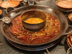 -渝井巷重庆老火锅(沈阳吉祥店)