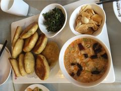 王记富老乡亲饺子(西四路店)-老东营·东营菜(西四路店)