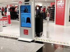 -优衣库(上海正大广场店)