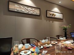 -梅间堂茶馆(绿地缤纷城店)