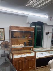 -冰岛刺青·手工耳饰品售卖·专业纹身