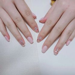 -槿里日式美甲工作室