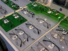 -浮光眼镜·蔡司视觉合作·数字验配中心(陆家嘴店)
