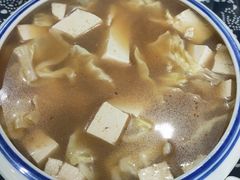 -八两八金·莱芜特色炒鸡(市南漳浦路店)
