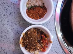 -阿婆情腊排骨火锅(金虹路店)