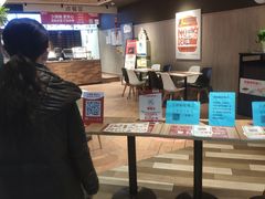 -肯德基(中纬店)