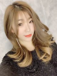 中发-AYO SALON