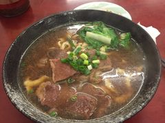 -尊品原汁牛肉面