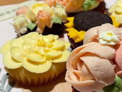 挚爱时刻花束纸杯蛋糕-派悦坊·甜品·蛋糕(日坛店)