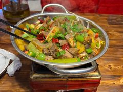 -乡土特色.冷锅鱼.牦牛肉汤锅