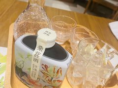桑葚小瓶装酒-青梅酒肆PLUS(长白仙岛北路店)