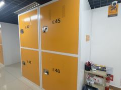 -安东易迷你自助仓储寄存仓库(草桥店)
