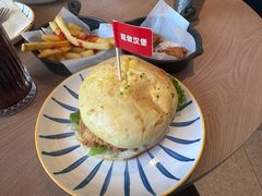 -必胜客(磁器口店)