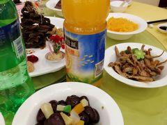 -山明水秀大饭店