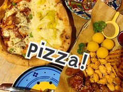 狂野拼榴莲披萨-盘炉forenza·云贵川融合小食堂 ( 钟楼中柳巷店)