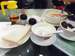 姜汁撞奶-义顺牛奶公司(庇利金街店)