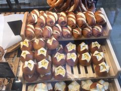 -Dough&Joe团憩(瑞虹天地月亮湾店)