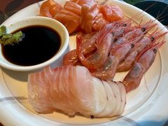 -世贸君澜·云天阁自助餐厅