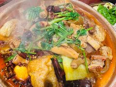 -沙胆彪炭炉牛杂煲(上海日月光广场店)