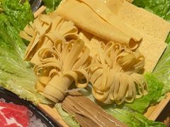 -晓宇重庆火锅(西安荟聚店)
