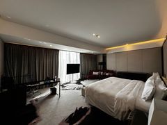 -广州天河希尔顿酒店