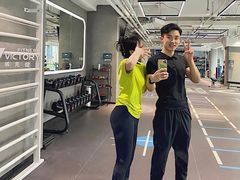 -威克健身游泳(万菱汇店)