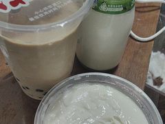 -陈记甜品窝(中山北路店)