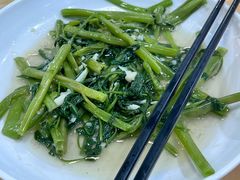 -小海豚•老字号海鲜餐厅(天涯店)