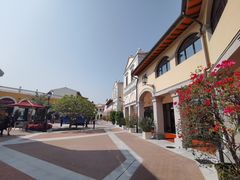 -佛罗伦萨小镇广佛名品奥特莱斯(疏港路店)