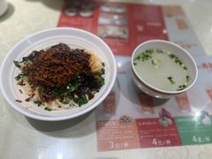 -酱壹老三饵丝(南宁南路店)