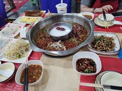 -渔香岛美蛙鱼头火锅(威清路店)