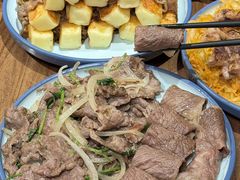 -明洞阿姨·韩式酱蟹烤肉·创意料理(三元桥店)