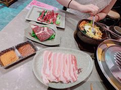 -哈哈碳都·牛肋条无限自助烤肉(台江万达店)