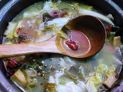 -周鱼小馆石锅酸菜鱼(活力汇店)