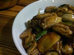 -大富蚝乌东哥饭店·石锅鱼杂·柠檬鸭(革新路店)