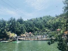 -玻璃桥景区石牛寨