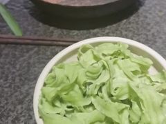 -三出山火锅(南京万象天地店)