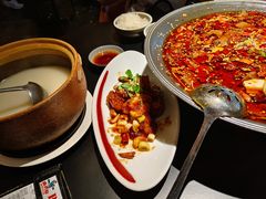 -麻六记(凤凰汇店)