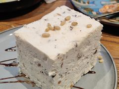 -LENBACH ROOF兰巴赫旗舰店(摩方店)