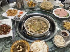 -山菌美食苑(振兴路店)