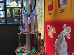 -麦当劳(孝感应城中央广场店)
